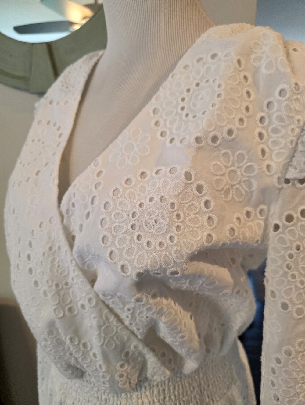 Lilly Pulitzer Size 10 White Eyelet Dress Cotton Lined Wedding Party Event - Picture 4 of 13